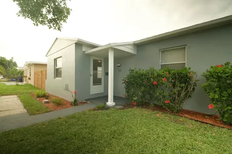 158 W 25th Street Riviera Beach FL 33404