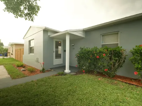 158 W 25th Street Riviera Beach FL 33404