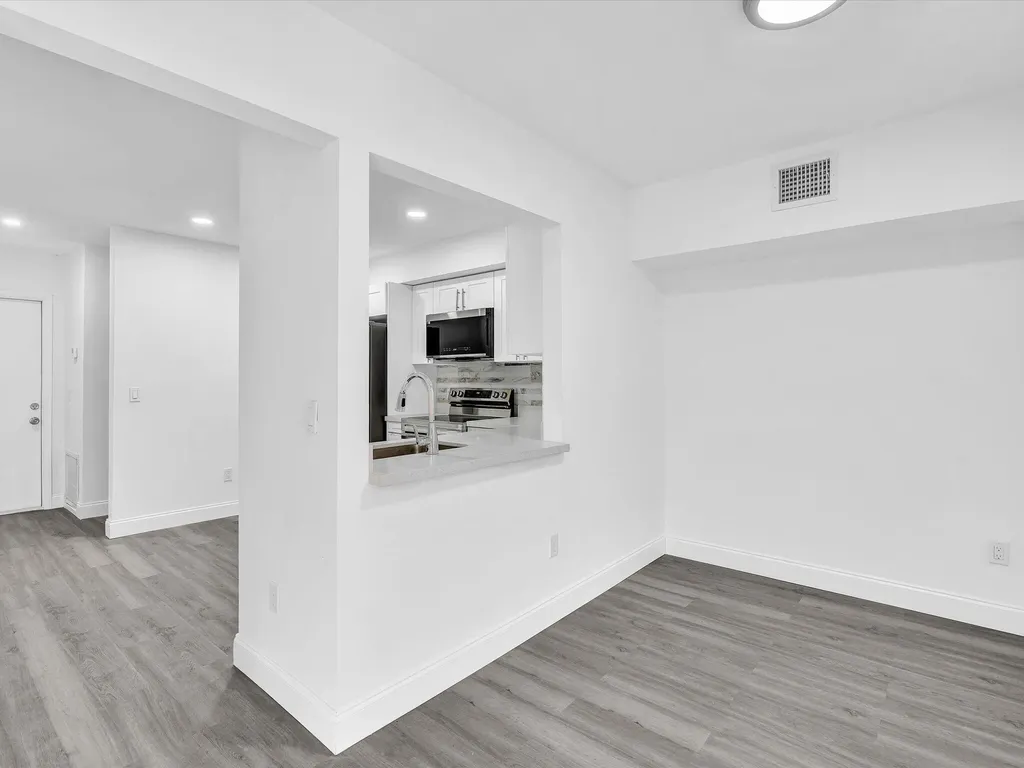 3841 Farragut Street Hollywood FL 33021
