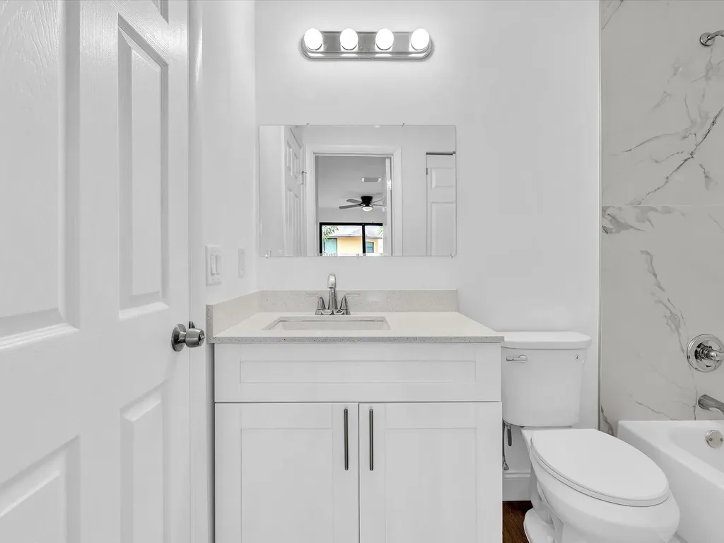 3841 Farragut Street Hollywood FL 33021