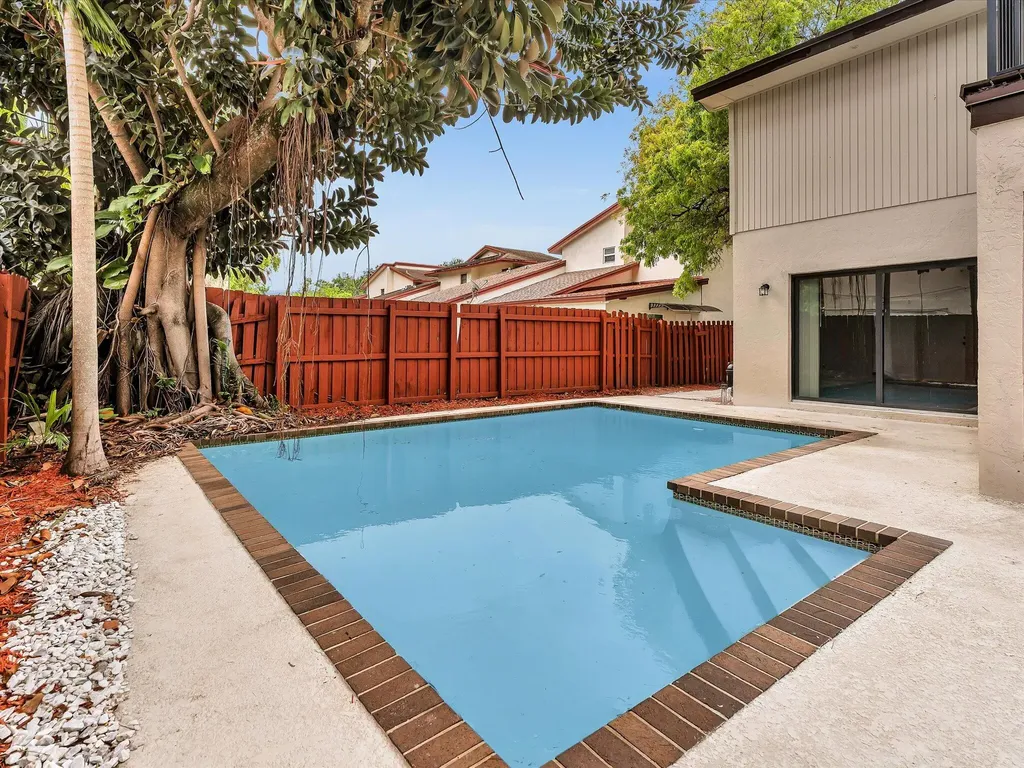 3841 Farragut Street Hollywood FL 33021