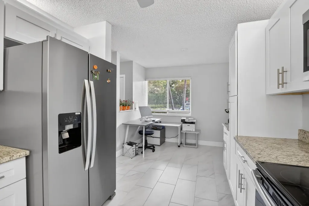 10111 NW 24th Place Sunrise FL 33322