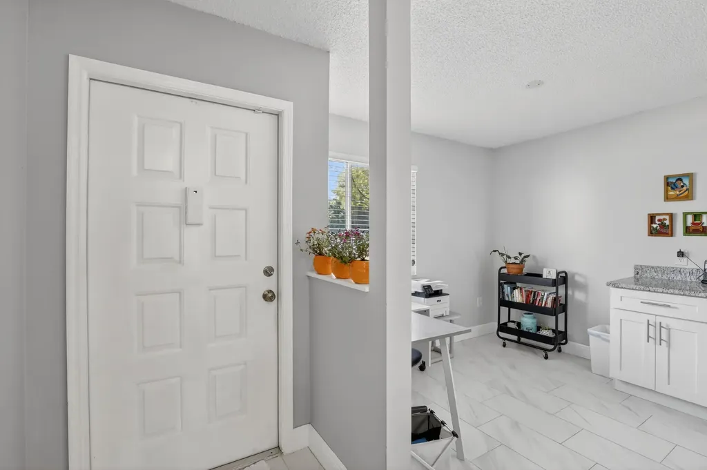 10111 NW 24th Place Sunrise FL 33322