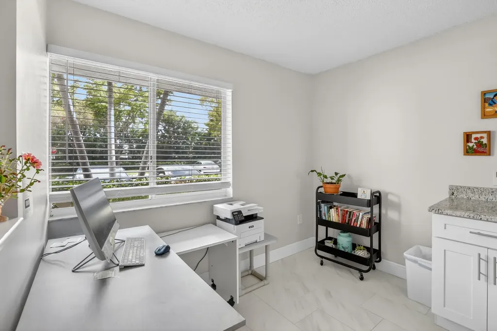 10111 NW 24th Place Sunrise FL 33322