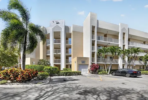 10111 NW 24th Place Sunrise FL 33322