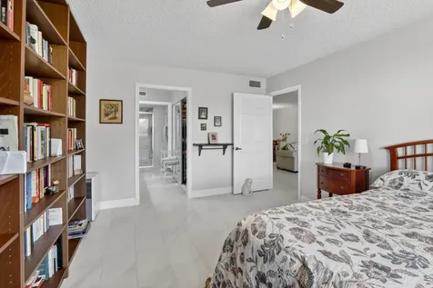 10111 NW 24th Place Sunrise FL 33322