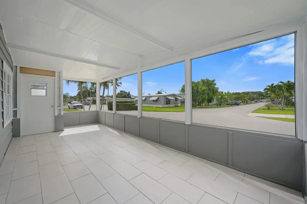 2721 SW 54th Street Fort Lauderdale FL 33312