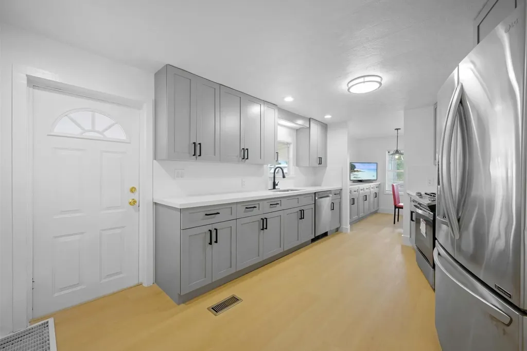 2721 SW 54th Street Fort Lauderdale FL 33312