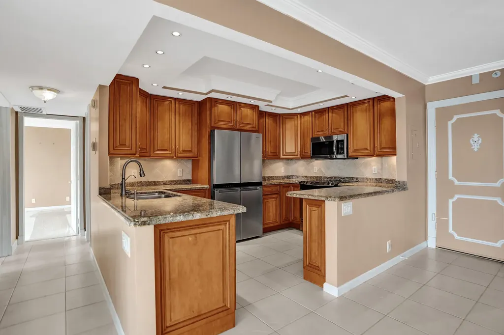 405 N Ocean Boulevard Pompano Beach FL 33062