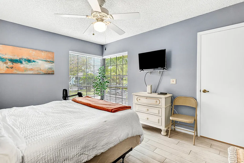 1405 S Federal Highway Delray Beach FL 33483