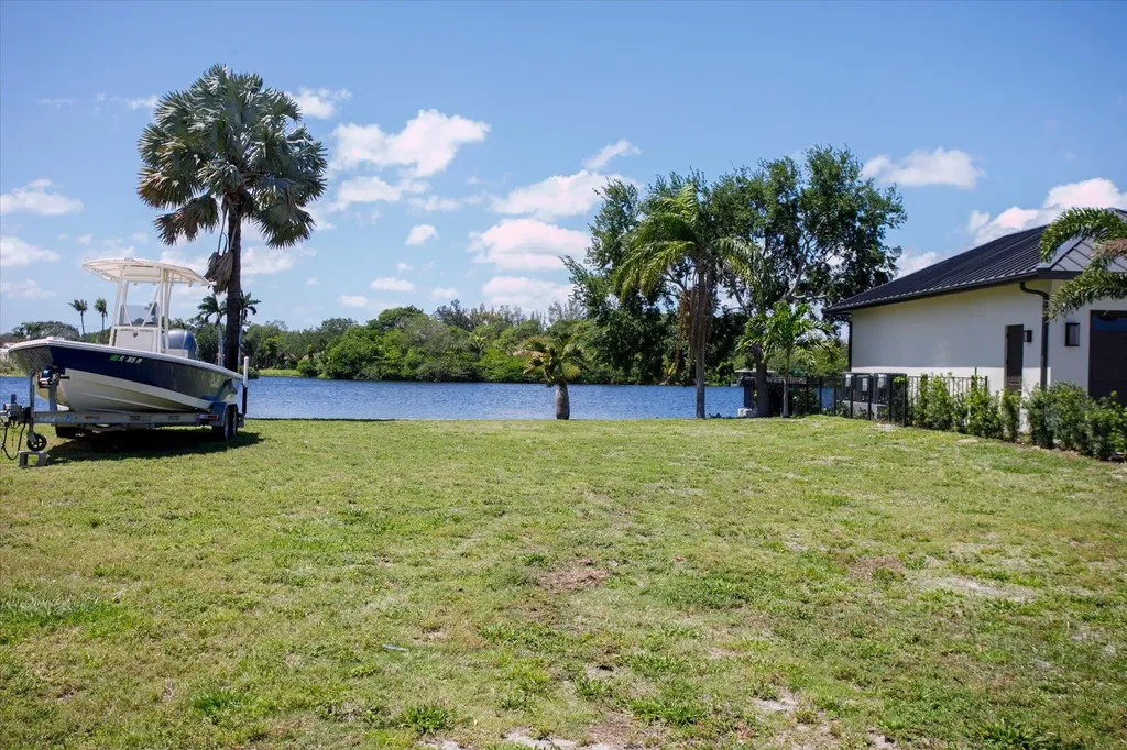6535 Paul Mar Drive Lake Worth FL 33462