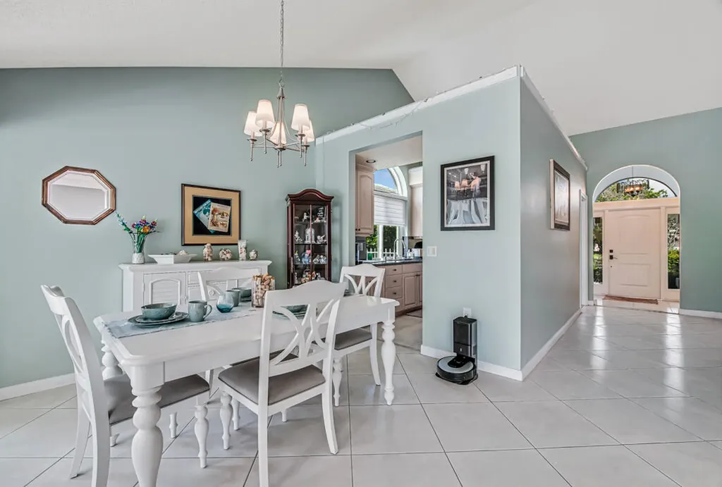 2390 Saratoga Bay Drive West Palm Beach FL 33409