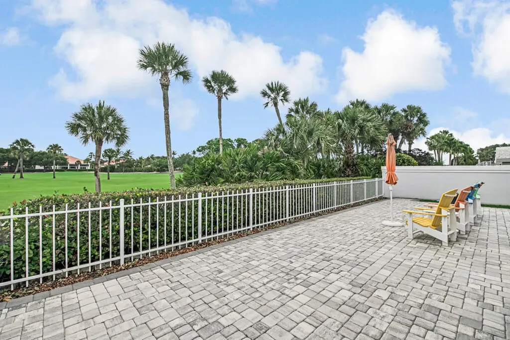 2390 Saratoga Bay Drive West Palm Beach FL 33409