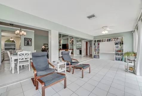 2390 Saratoga Bay Drive West Palm Beach FL 33409