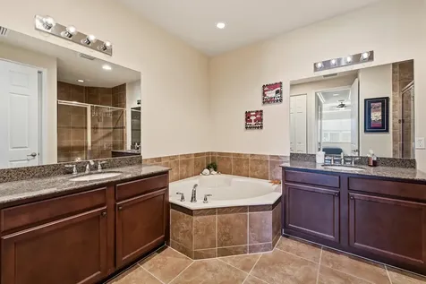 6513 Monterey Point Naples FL 34105