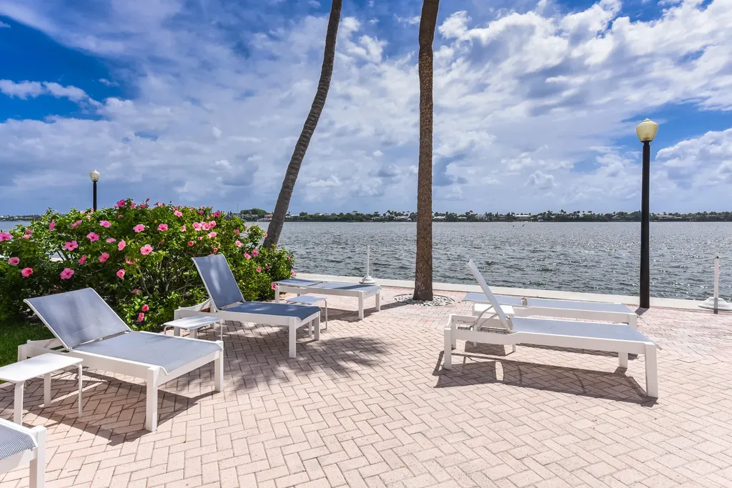 2600 N Flagler Drive West Palm Beach FL 33407