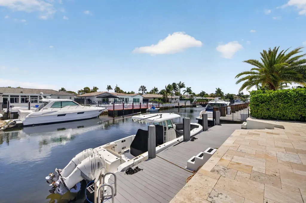 4460 NE 26th Avenue Lighthouse Point FL 33064