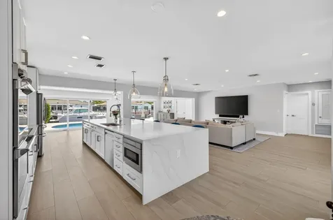 4460 NE 26th Avenue Lighthouse Point FL 33064