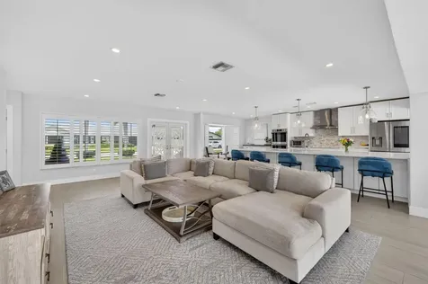 4460 NE 26th Avenue Lighthouse Point FL 33064