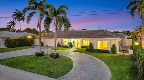 4460 NE 26th Avenue Lighthouse Point FL 33064