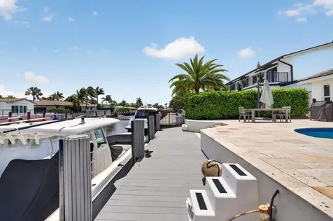 4460 NE 26th Avenue Lighthouse Point FL 33064