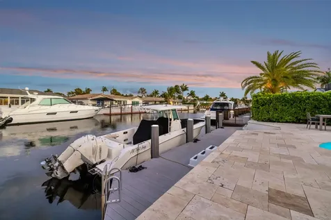 4460 NE 26th Avenue Lighthouse Point FL 33064
