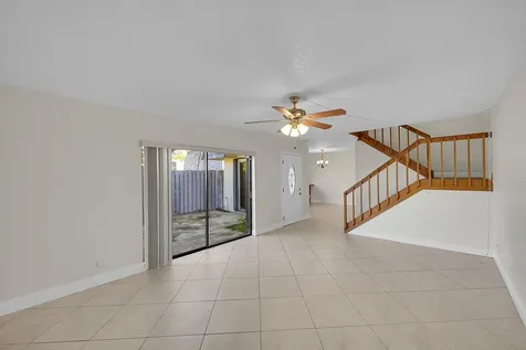 128 Lake Arbor Drive Palm Springs FL 33461