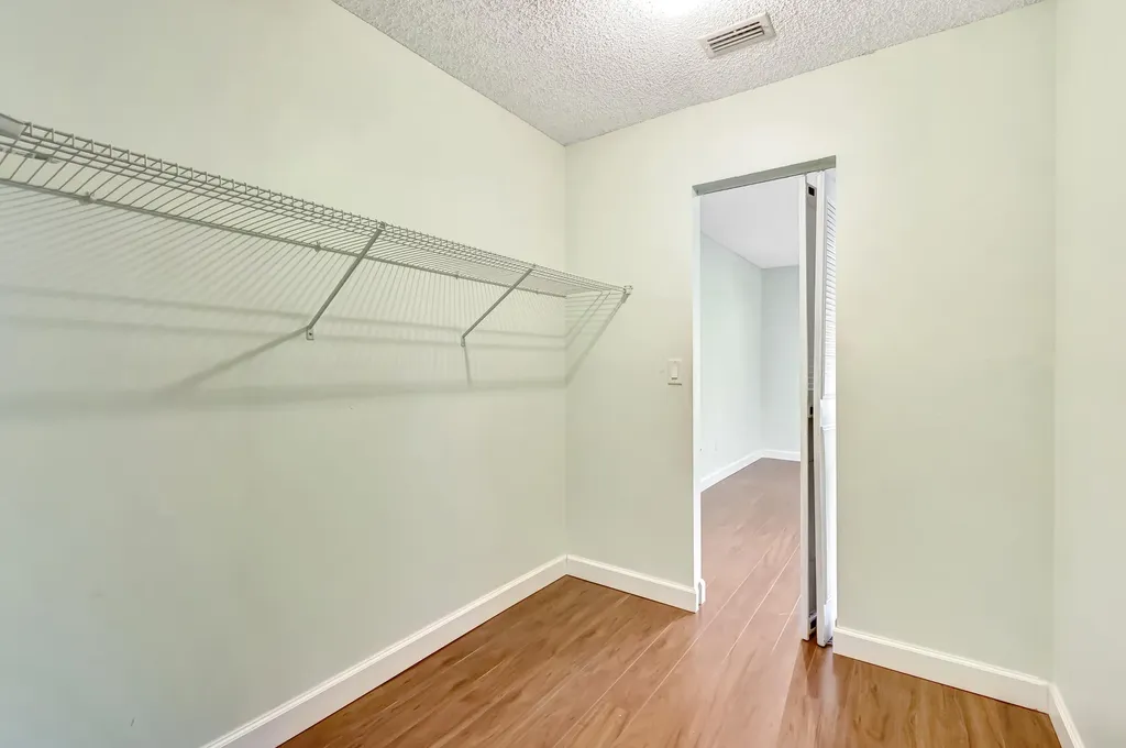 351 Club Circle Boca Raton FL 33487