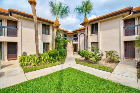 351 Club Circle Boca Raton FL 33487