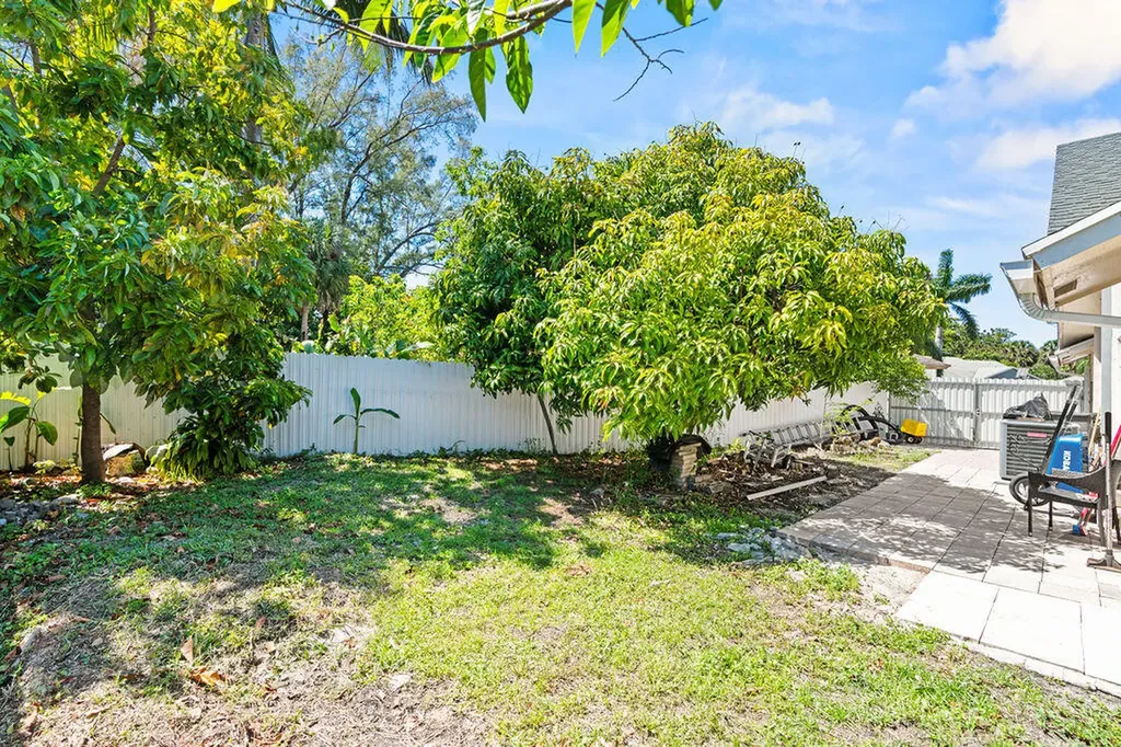 4240 Pine Glades Road West Palm Beach FL 33406