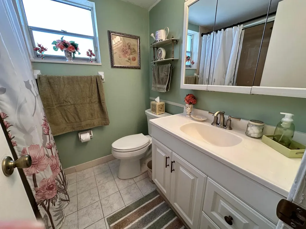 4311 Crystal Lake Drive Deerfield Beach FL 33064
