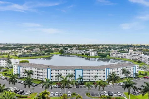 2066 Exeter D Boca Raton FL 33434