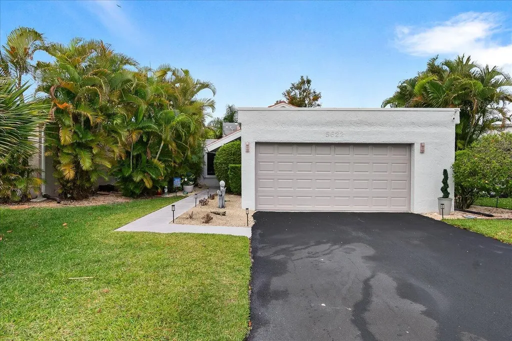 5622 Ainsley Court Boynton Beach FL 33437