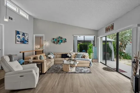 5622 Ainsley Court Boynton Beach FL 33437