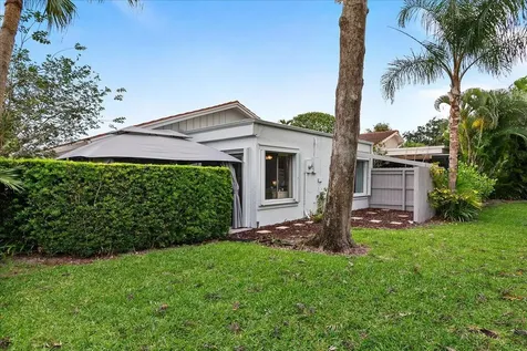 5622 Ainsley Court Boynton Beach FL 33437