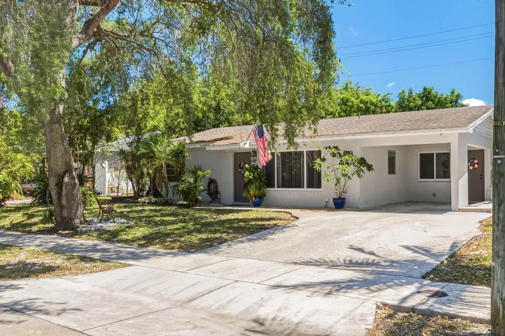340 NE 44th Court Deerfield Beach FL 33064