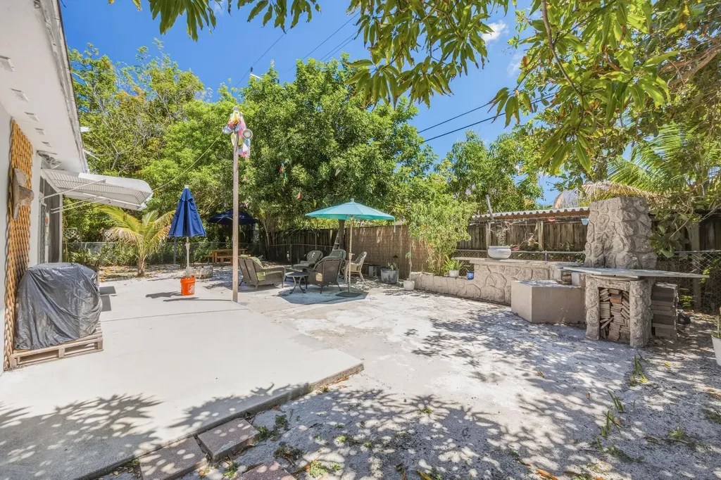 340 NE 44th Court Deerfield Beach FL 33064