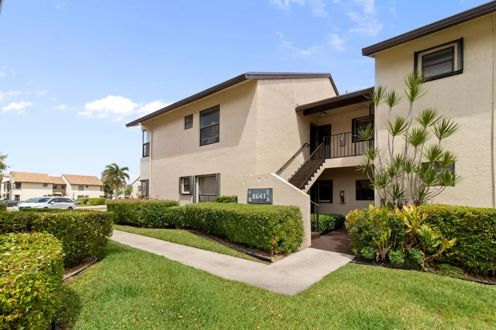 8641 W Boca Glades Boulevard Boulevard W Boca Raton FL 33434