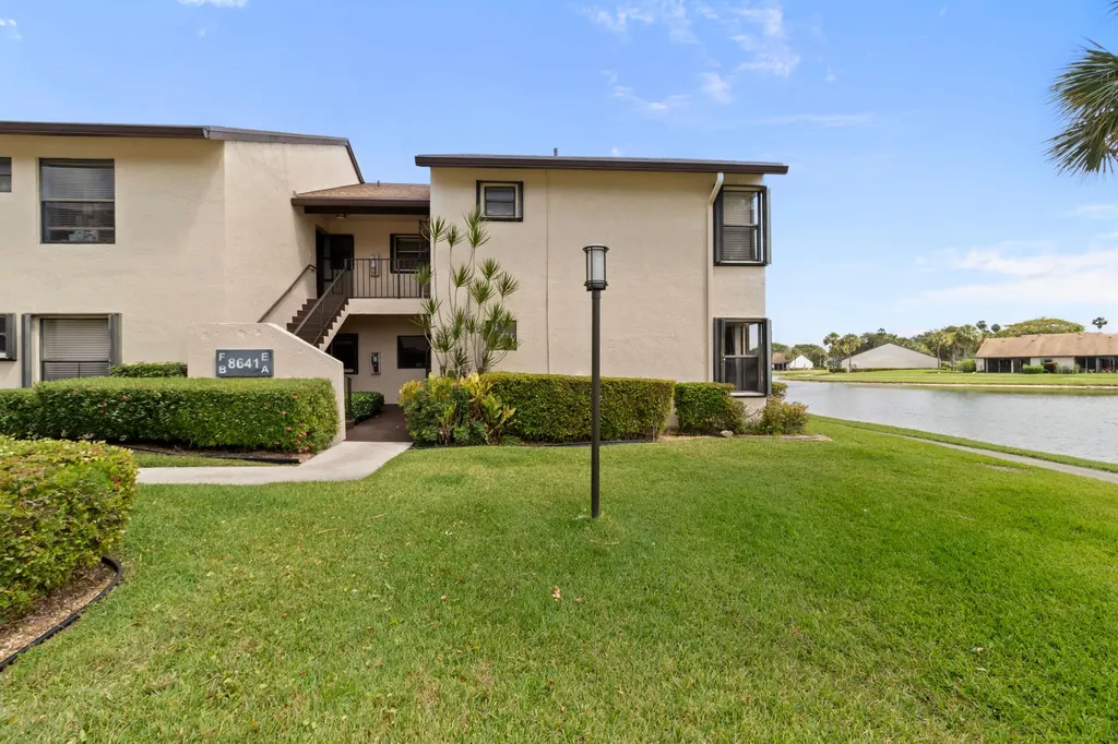 8641 W Boca Glades Boulevard Boulevard W Boca Raton FL 33434
