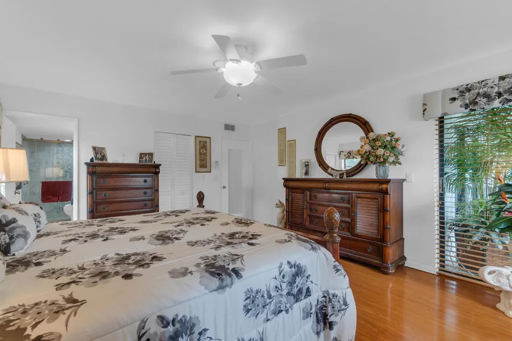 7351 Kinghurst Drive Delray Beach FL 33446