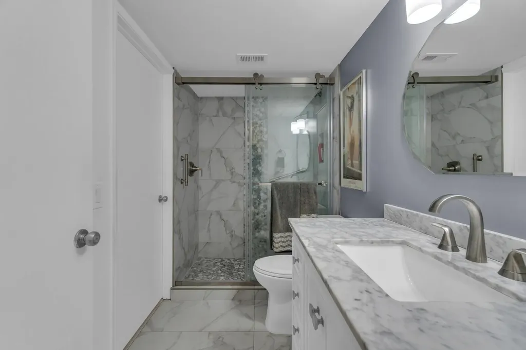 7351 Kinghurst Drive Delray Beach FL 33446