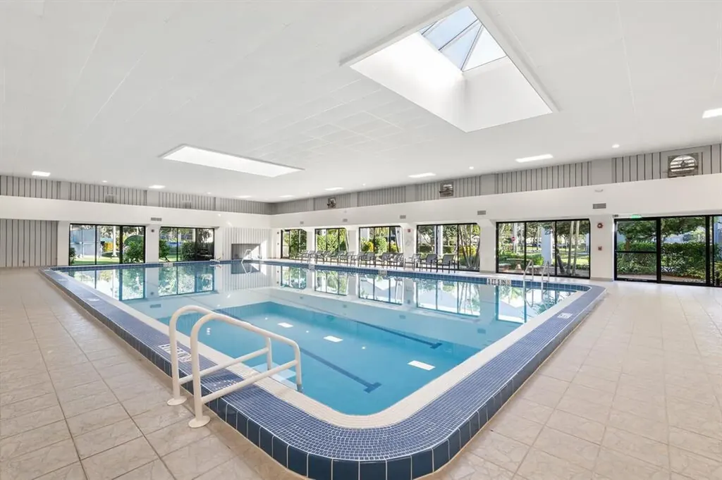 7351 Kinghurst Drive Delray Beach FL 33446