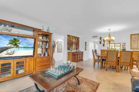 7351 Kinghurst Drive Delray Beach FL 33446