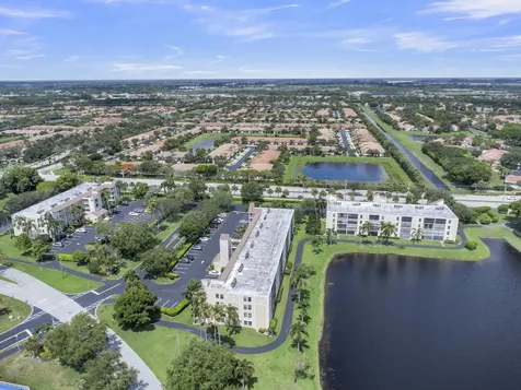 7351 Kinghurst Drive Delray Beach FL 33446