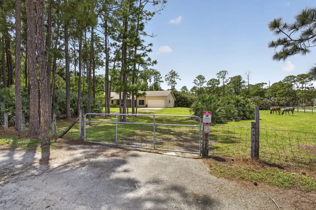 6045 Hall Boulevard The Acreage FL 33470