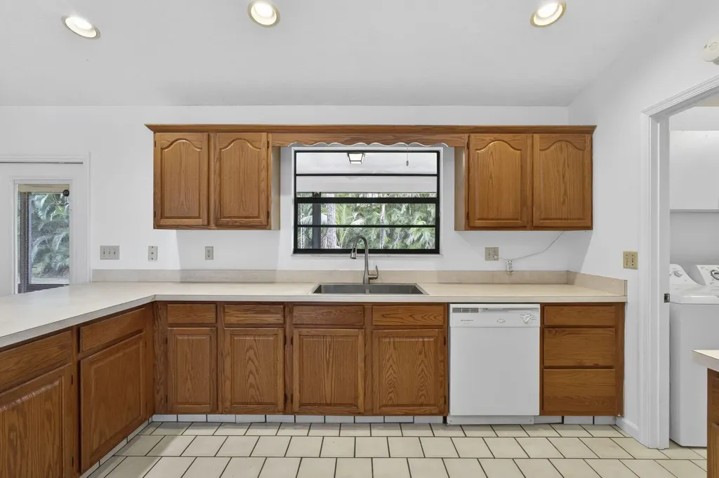 6045 Hall Boulevard The Acreage FL 33470