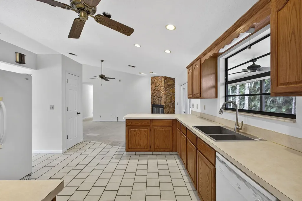 6045 Hall Boulevard The Acreage FL 33470