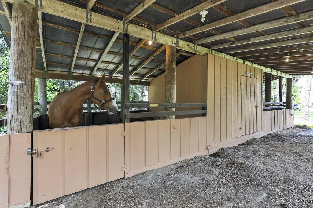 6045 Hall Boulevard The Acreage FL 33470
