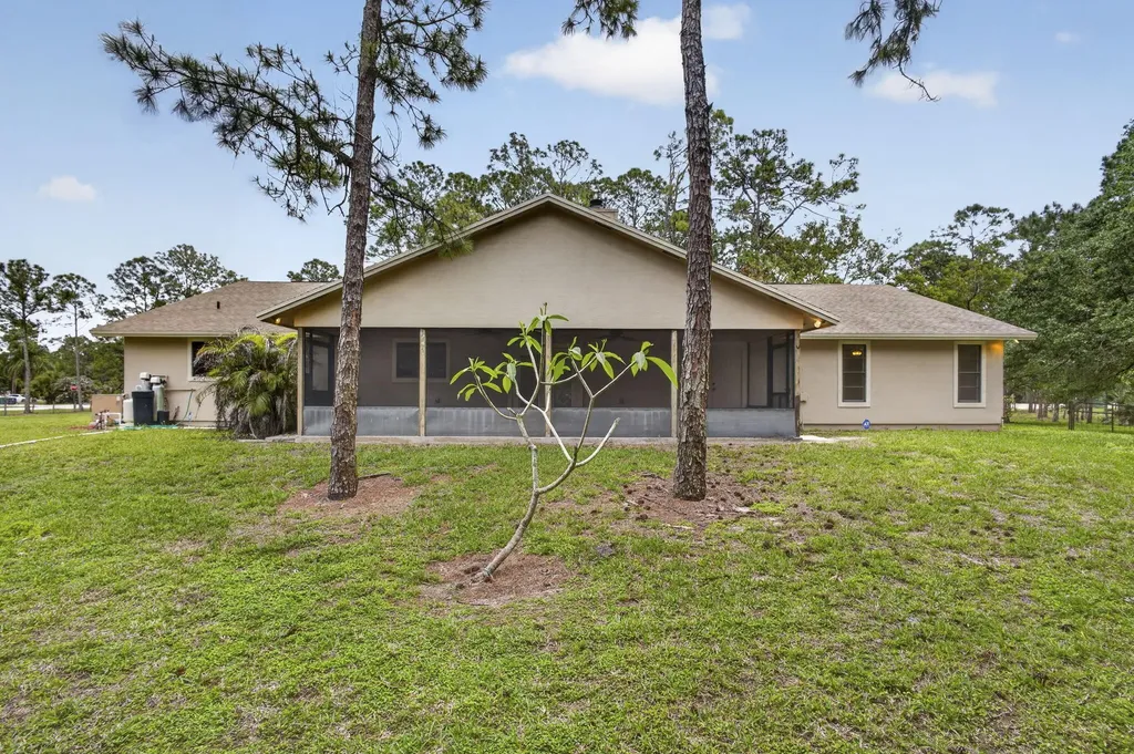6045 Hall Boulevard The Acreage FL 33470