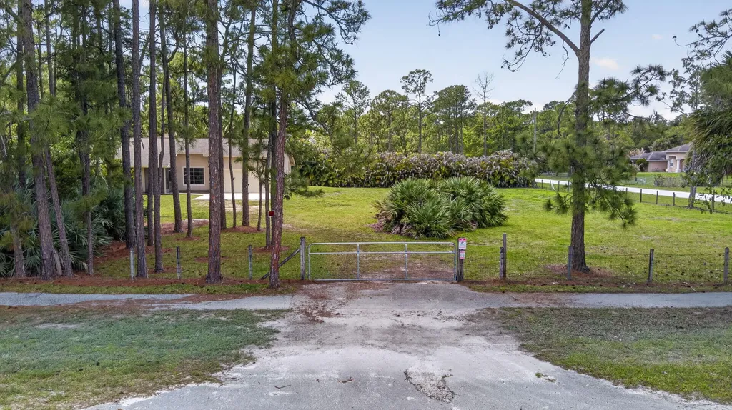 6045 Hall Boulevard The Acreage FL 33470